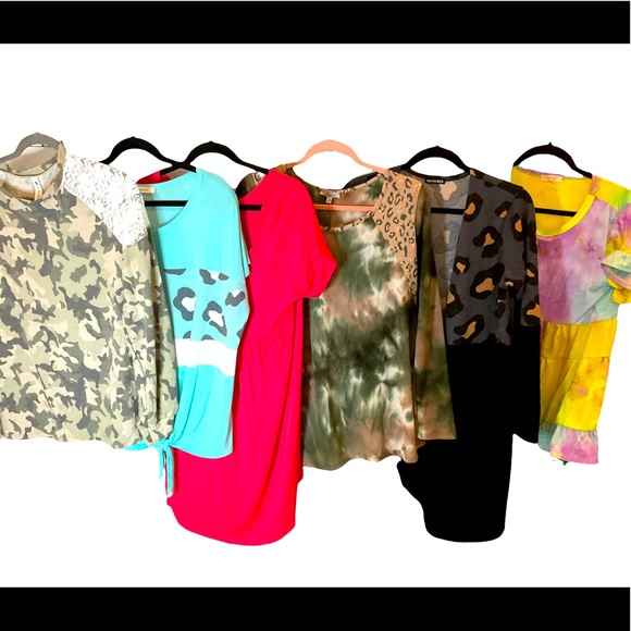 Vanilla Bay Tops - New Boutique bundle size medium x 6